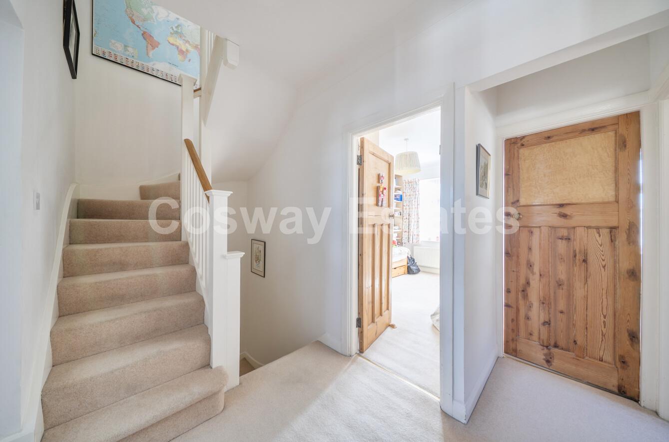 Sunnydale Gardens, Mill Hill, NW7, London